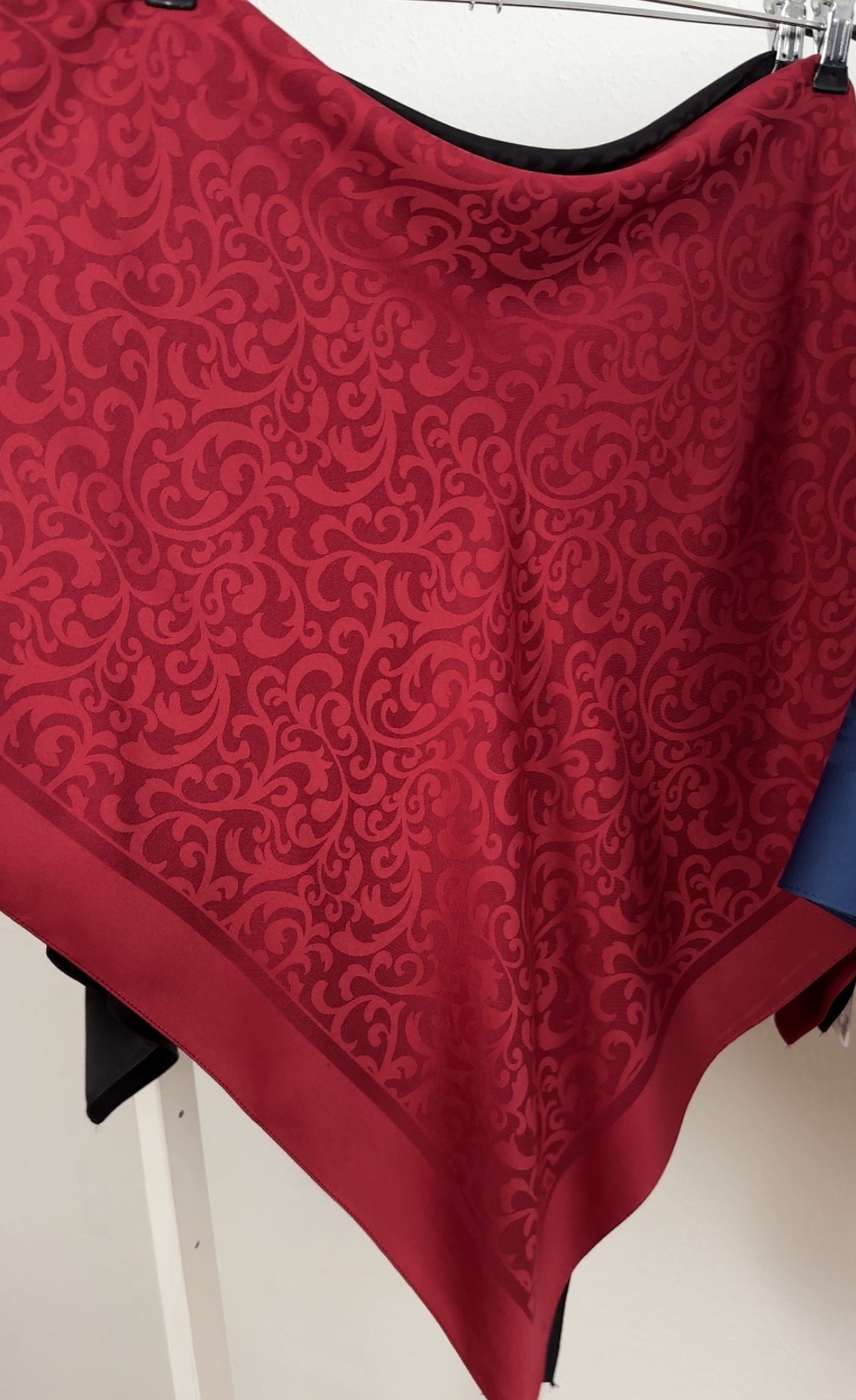 "Хустка ""Віскозний шовк однотонна вензеля"" Бордова 1113-18"