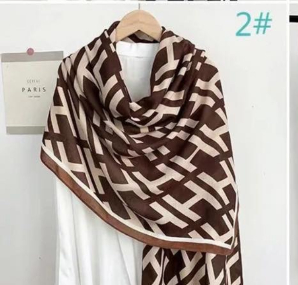"Шарф ""віскоза «Фешин»"" ""Літера H"" шоколадно капучіновий 384-33"